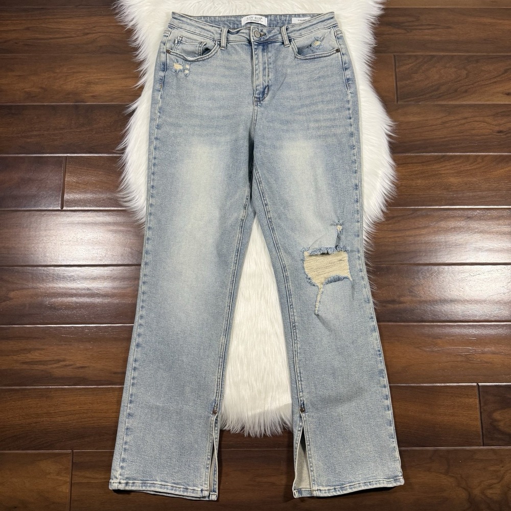 Judy Blue Light Wash Straight Leg Jeans with Knee Distress